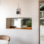 Large Family Flat In Campo De Ourique Мини-отель *